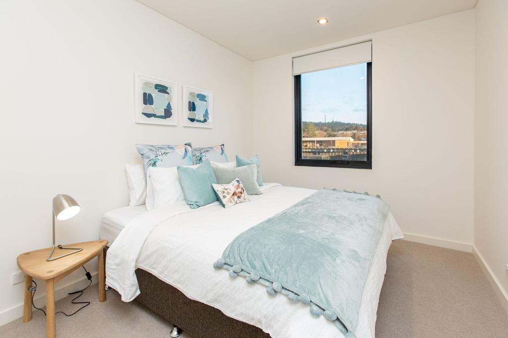 Luxury Four Bedroom Apartment With Swimming Pool Wagga Wagga Eksteriør billede