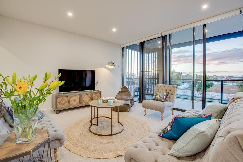 Luxury Four Bedroom Apartment With Swimming Pool Wagga Wagga Eksteriør billede
