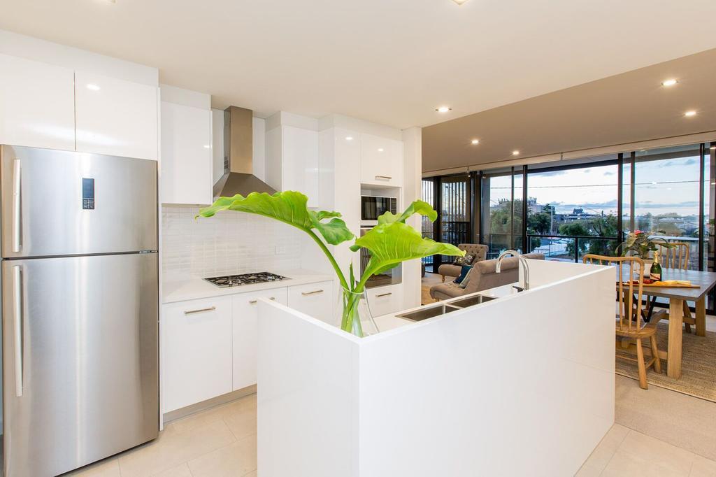 Luxury Four Bedroom Apartment With Swimming Pool Wagga Wagga Eksteriør billede