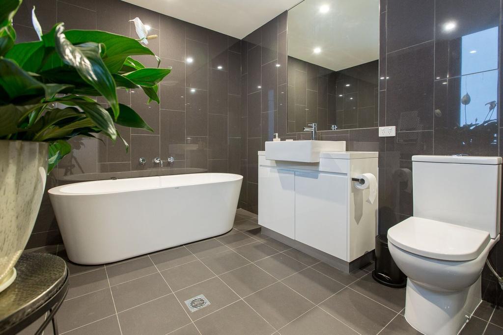 Luxury Four Bedroom Apartment With Swimming Pool Wagga Wagga Eksteriør billede