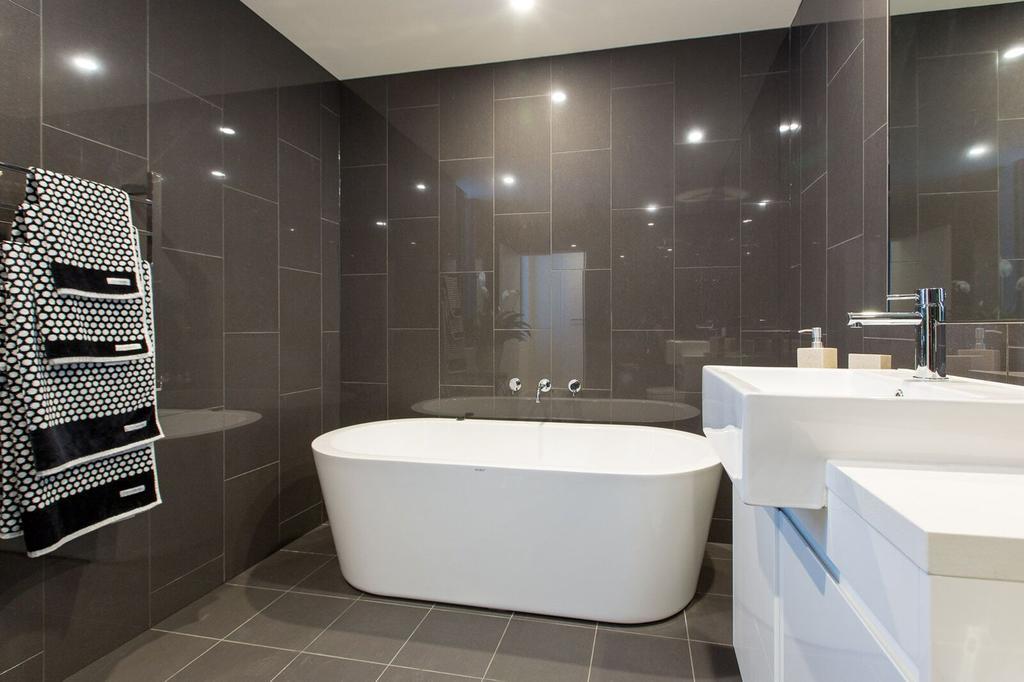 Luxury Four Bedroom Apartment With Swimming Pool Wagga Wagga Eksteriør billede