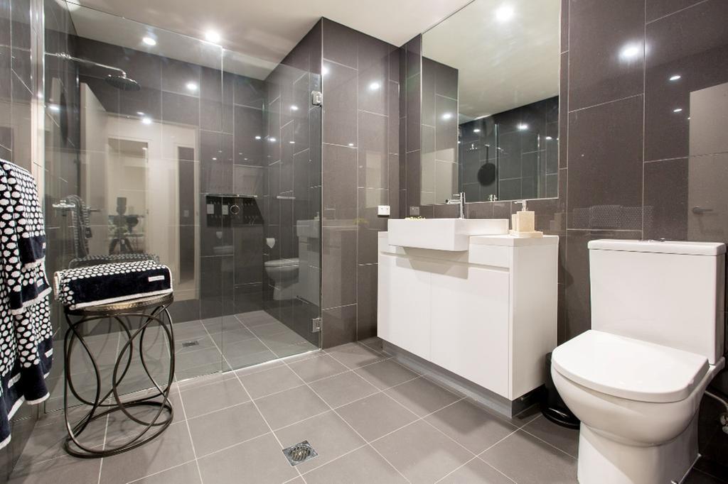 Luxury Four Bedroom Apartment With Swimming Pool Wagga Wagga Eksteriør billede