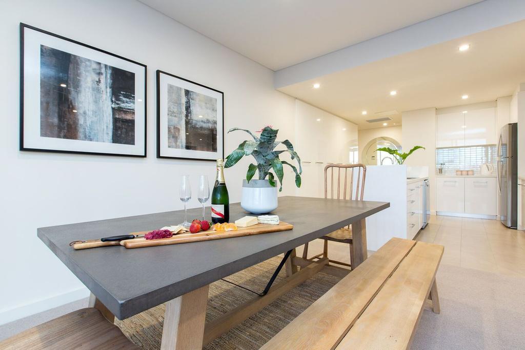 Luxury Four Bedroom Apartment With Swimming Pool Wagga Wagga Eksteriør billede